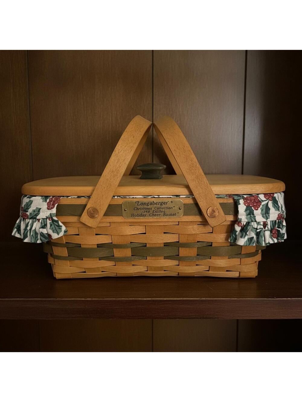 Longaberger 1996 Picnic Holiday Cheer Basket w/ Lid, Divider, Liner, & 2 cloths